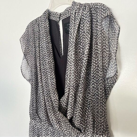 O’2nd x Barneys Romper Womens 4 Luxury Dressy Casual Spring Summer Resort Cruise - Picture 4 of 9